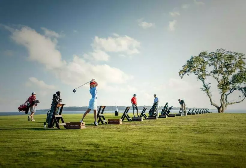 ホテル The Lodge At Sea Island