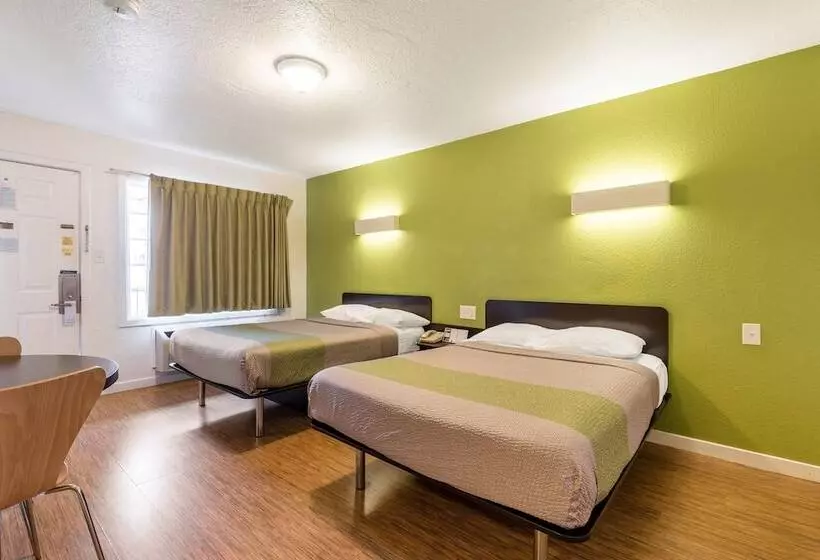 Motel 6 San Rafael