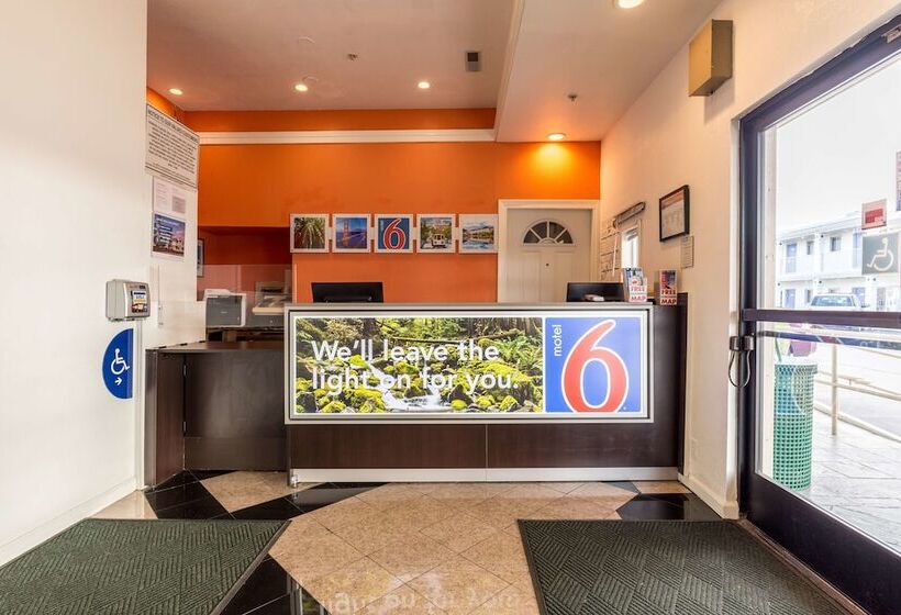 Motel 6 San Rafael