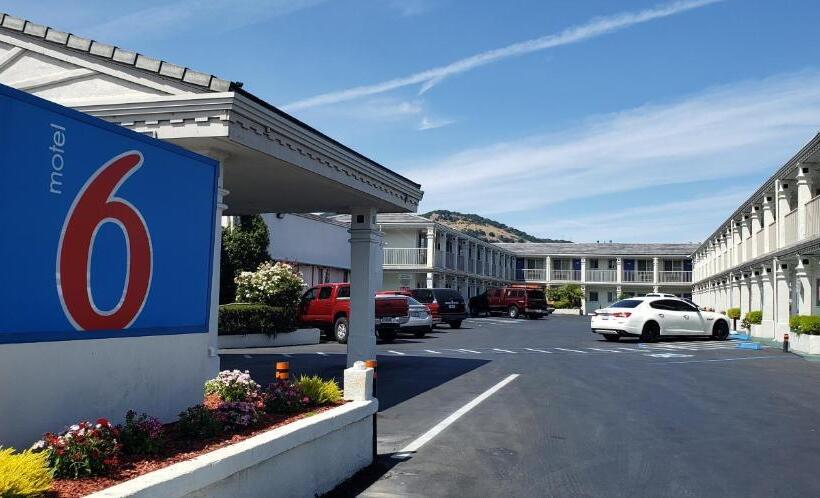 Motel 6 San Rafael