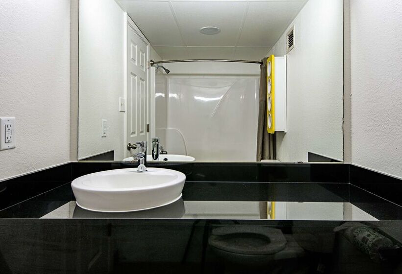 Motel 6 Opelousas, La