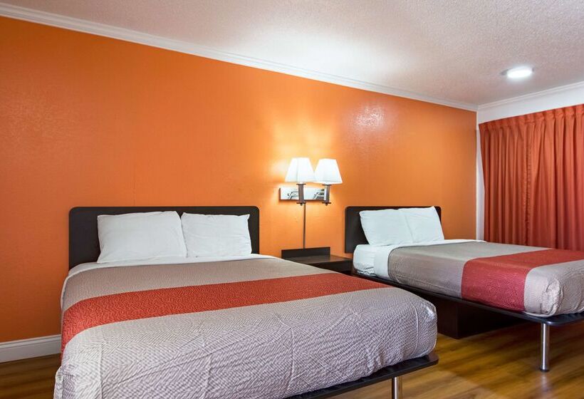 Motel 6 Opelousas, La