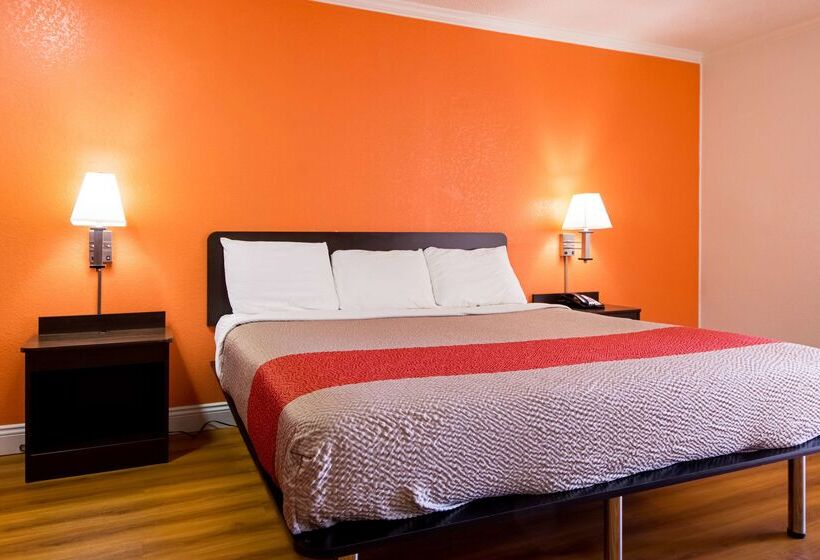 Motel 6 Opelousas, La