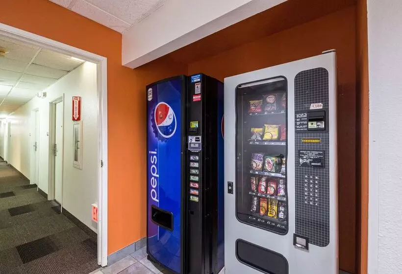 Motel 6waterloo, Ia