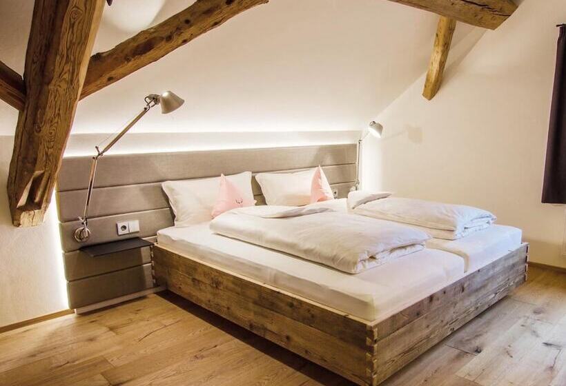 Zum Hirschen   Hotel & Gasthaus Beim Stöckeler