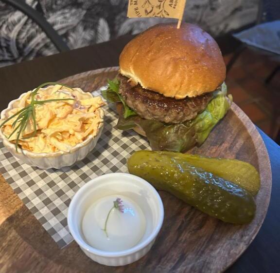 ユースホステル Upstairs At The Pipe Makers