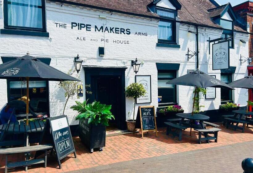 ユースホステル Upstairs At The Pipe Makers