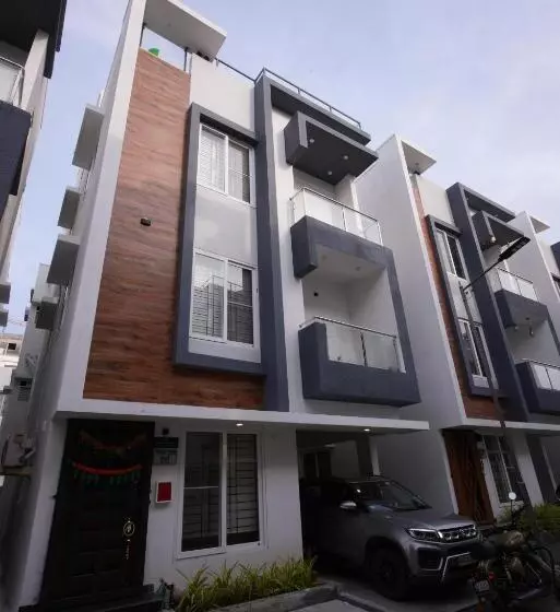 Aamiaismajoitus (B&B) Aayushman Luxury Homes