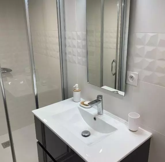 ベッドアンドブレックファースト Chambre/studio En Duplex