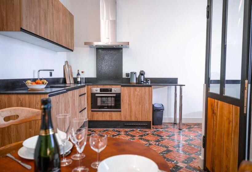 Bed and Breakfast Les Bastides De Roquemaure