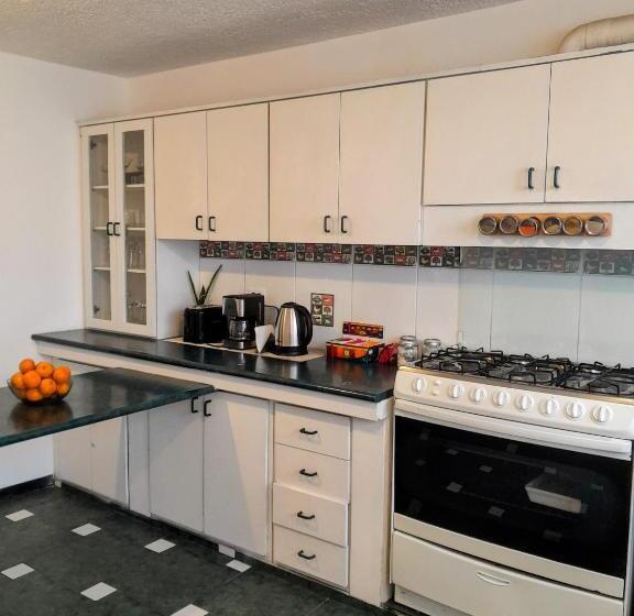 Bed & Breakfast The Temple, Quito