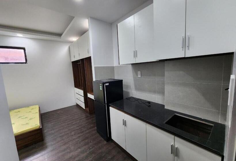 Dlux Saigon Condo