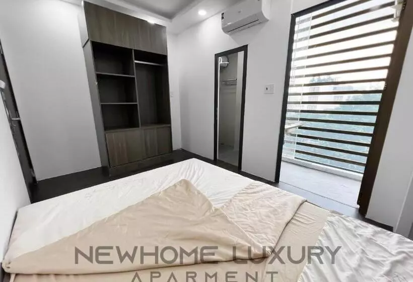 Dlux Saigon Condo
