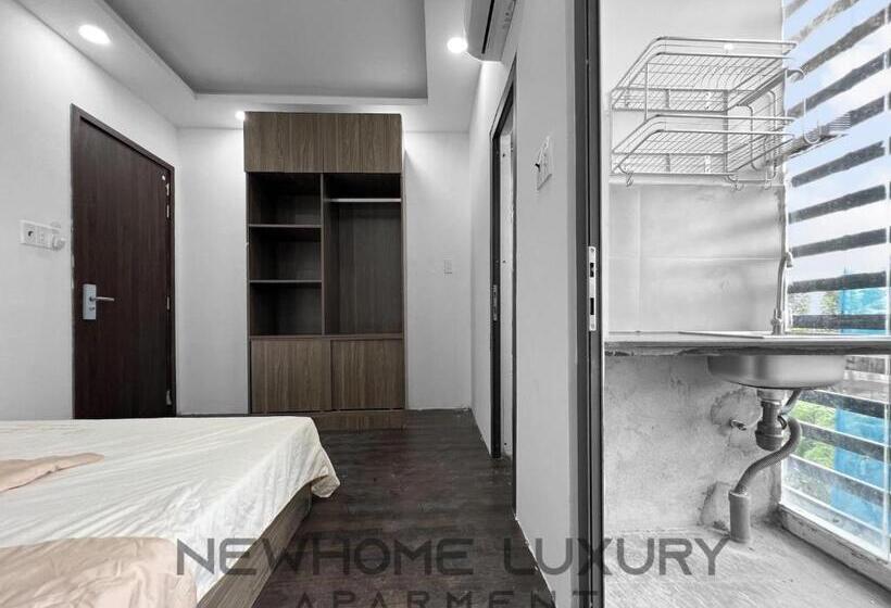 Dlux Saigon Condo
