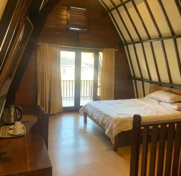 ホテル Cemara Siu Bungalow