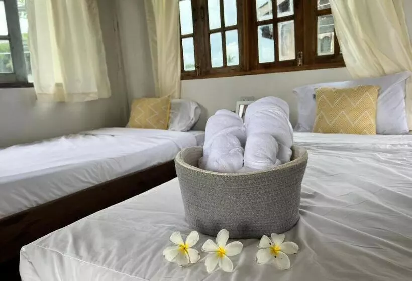 ホテル Dee Tor Jai Farm Stay ดีต่อใจฟาร์มสเตย์