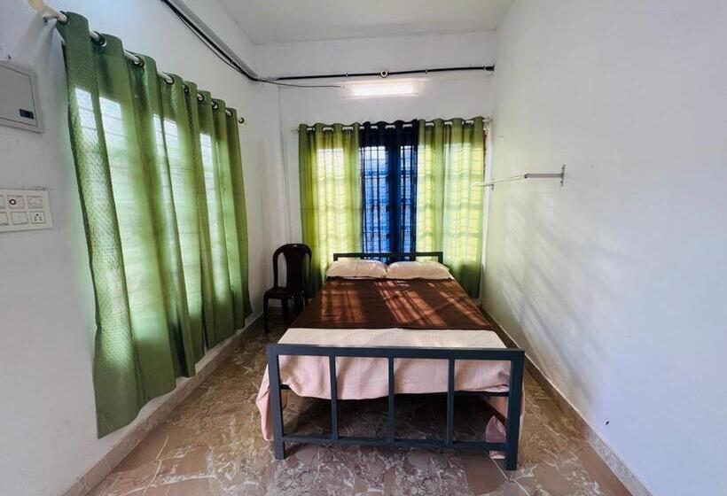 בית מלון כפרי Josco Residency