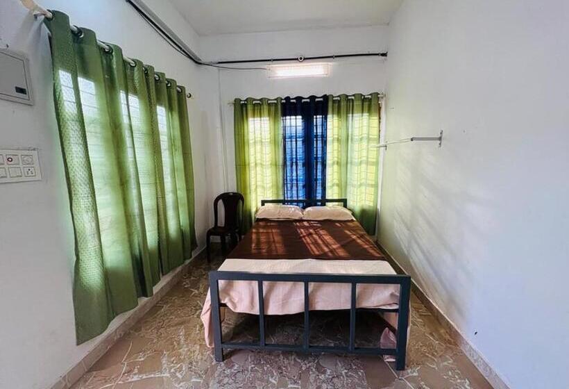 בית מלון כפרי Josco Residency