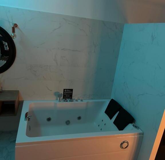 هتل Love Room Borabora 3