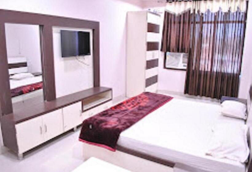 בית מלון כפרי Varun Inn