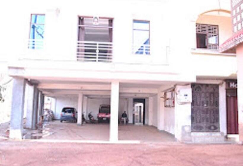 בית מלון כפרי Varun Inn