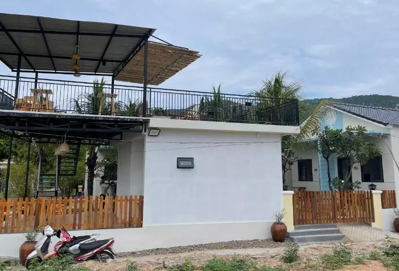 پانسیون Color Inn   Homestay & Cafe