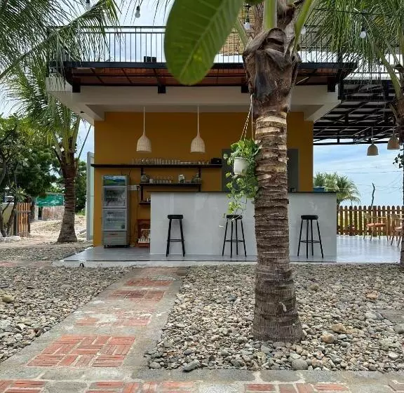 پانسیون Color Inn   Homestay & Cafe