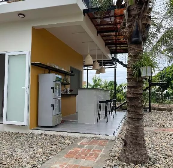 پانسیون Color Inn   Homestay & Cafe