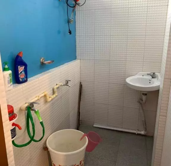 Solo Stays   Backpacker Hostel