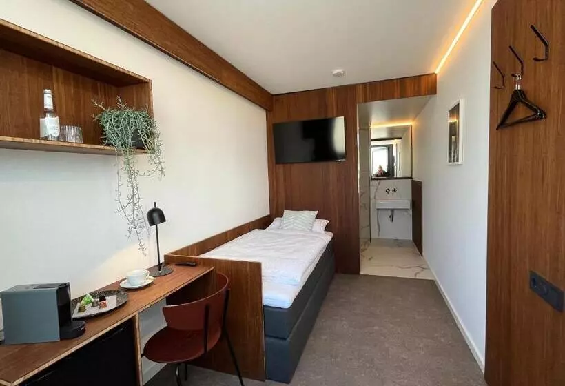 Tin Inn L Hückelhoven Einfach Gut   Das Hotel Aus Hochwertig Ausgebauten überseecontainern