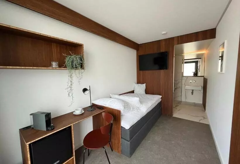 Tin Inn L Hückelhoven Einfach Gut   Das Hotel Aus Hochwertig Ausgebauten überseecontainern