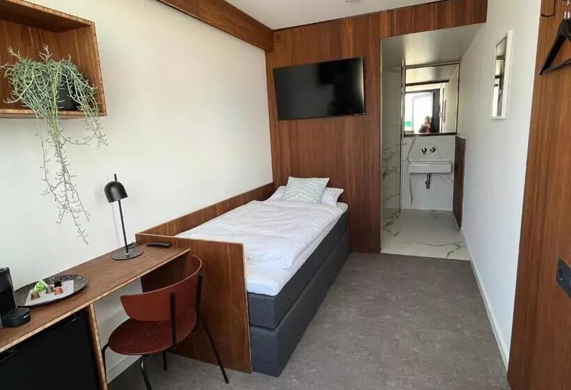 Tin Inn L Hückelhoven Einfach Gut   Das Hotel Aus Hochwertig Ausgebauten überseecontainern