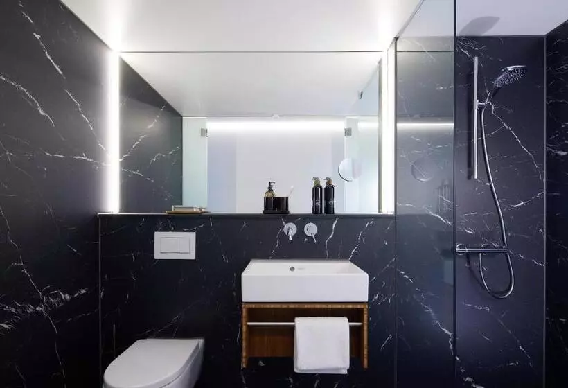 Tin Inn L Hückelhoven Einfach Gut   Das Hotel Aus Hochwertig Ausgebauten überseecontainern