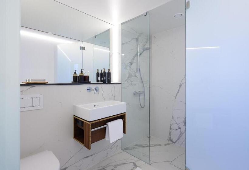 Tin Inn L Hückelhoven Einfach Gut Das Hotel Aus Hochwertig Ausgebauten überseecontainern