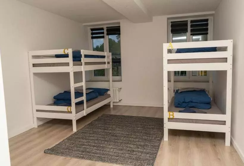 هاستل Downtown Apartments