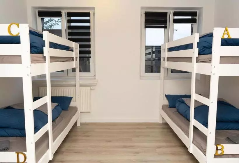 هاستل Downtown Apartments