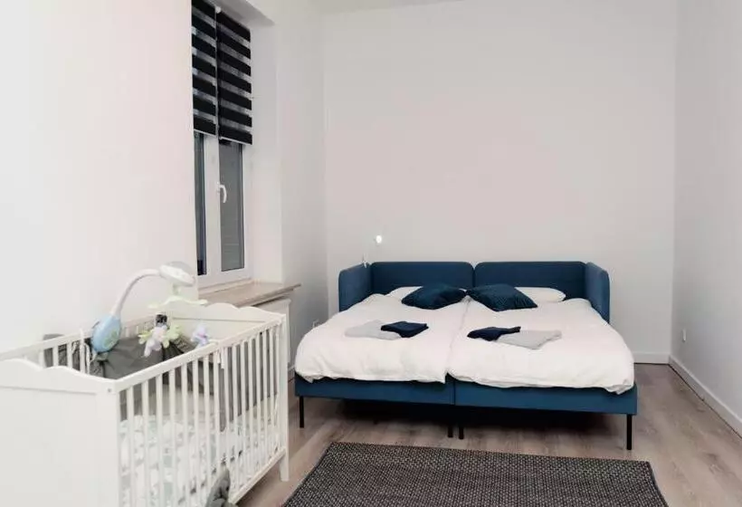 هاستل Downtown Apartments