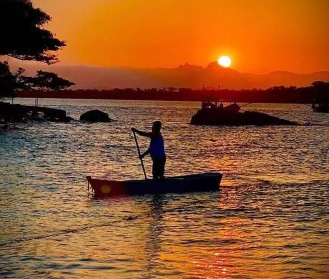 هاستل Ilha Do Mel Casa Familiar Quartos Economicos Nova Brasilia