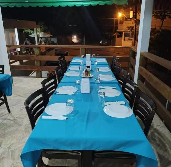Retkeilymaja Suites Vitasha Natureza E Praia