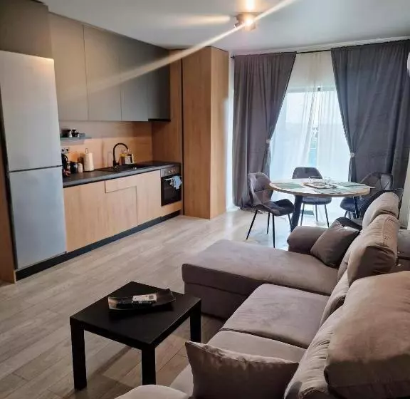 Aparthotel Gloris