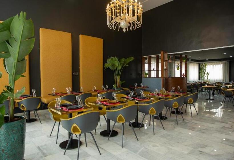 Fourteen Hotel Ain Sebaa