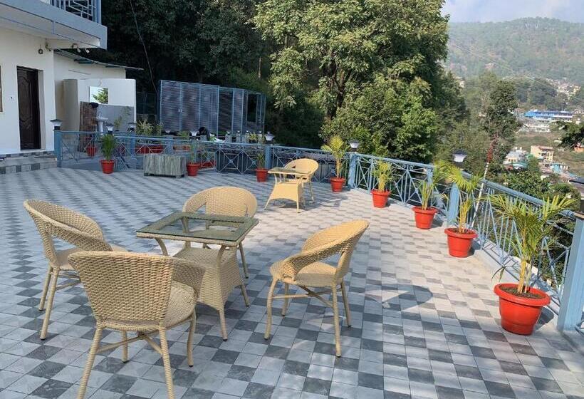 Ganeshwaram Hotel & Restaurant, Bhowali, Nainital