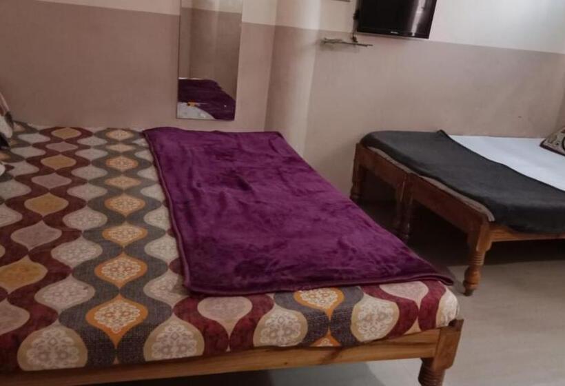 בית מלון כפרי Green Zone Residency