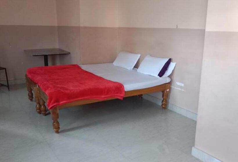 בית מלון כפרי Green Zone Residency