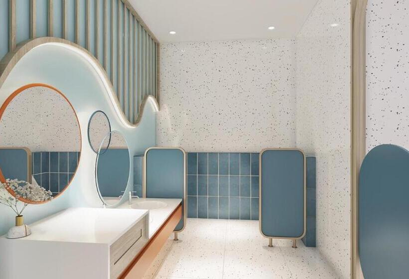 호텔 Holiday Inn Express Rayong