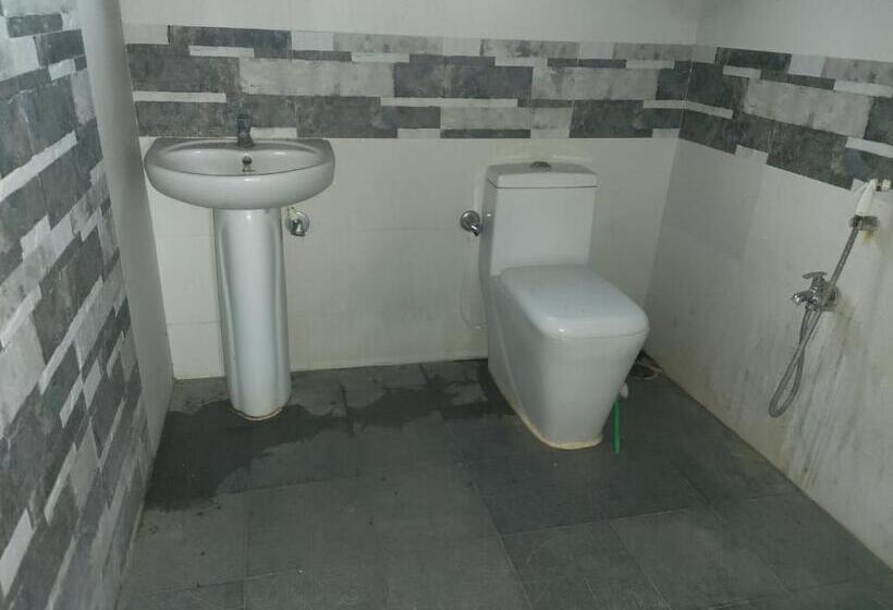 Hotell Ivory Daze Jungle Adventure Homestay