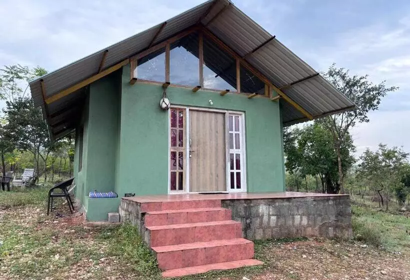 Hotelli Ivory Daze Jungle Adventure Homestay