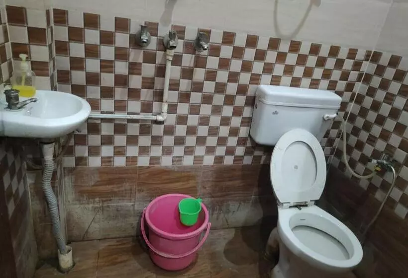 Hotelli Krishna Guest House