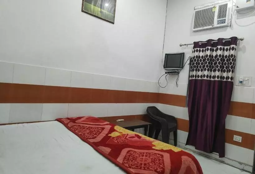 Hotelli Krishna Guest House