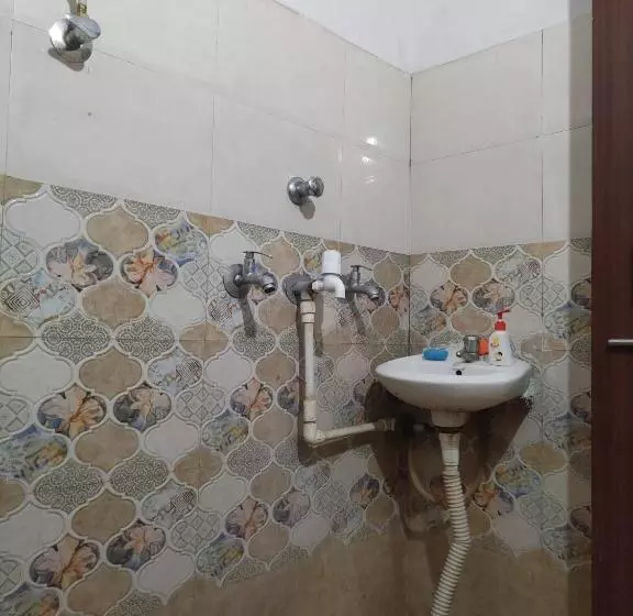 Hotelli Krishna Guest House